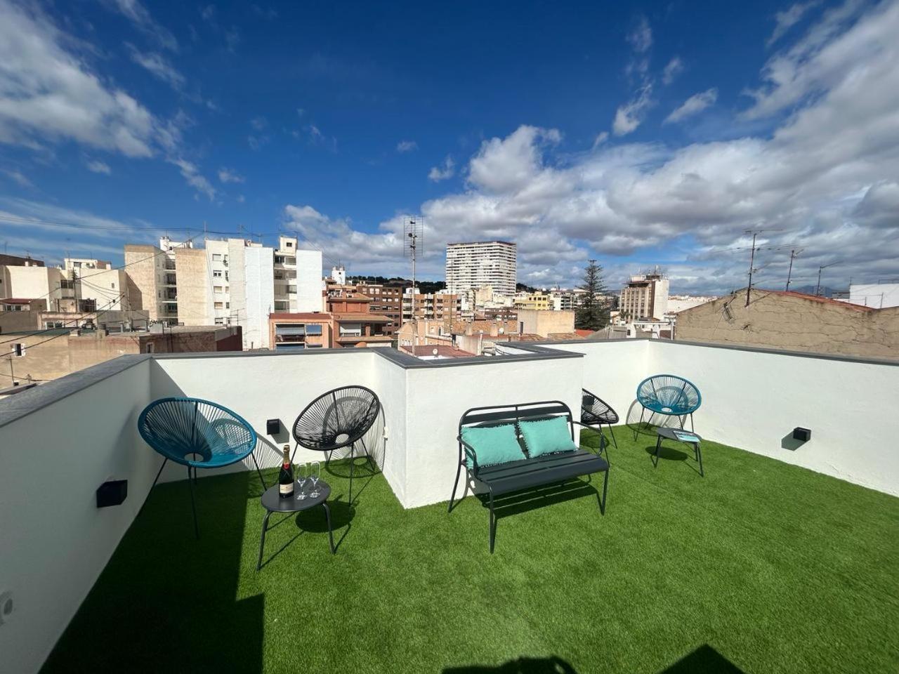 Apart-Hotel Happy Life Alicante Exteriör bild