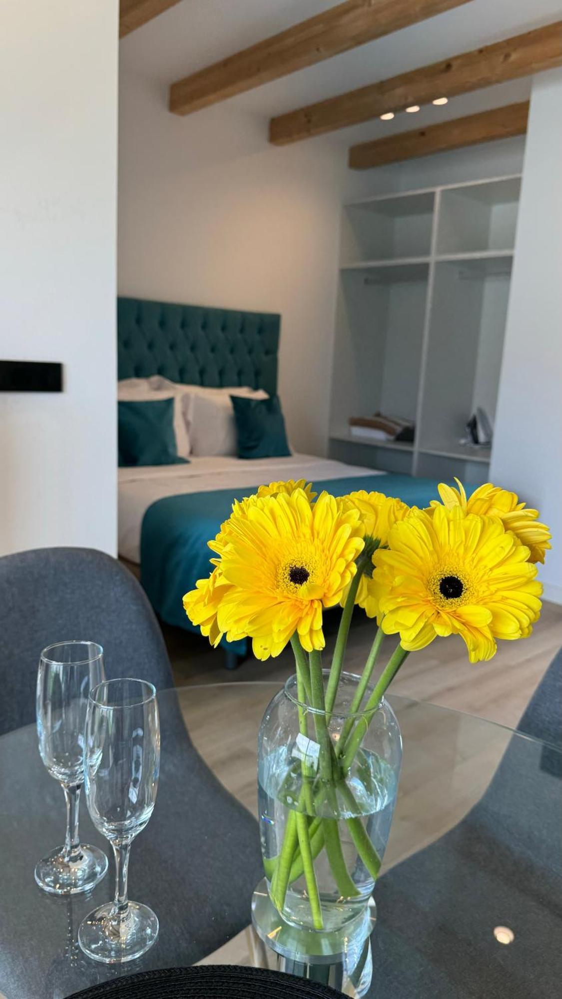 Apart-Hotel Happy Life Alicante Exteriör bild